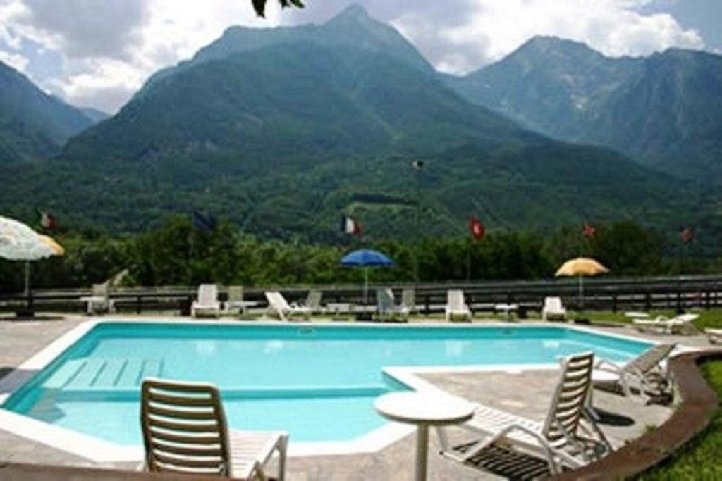 Hotel Veneriaz Nus Exterior photo