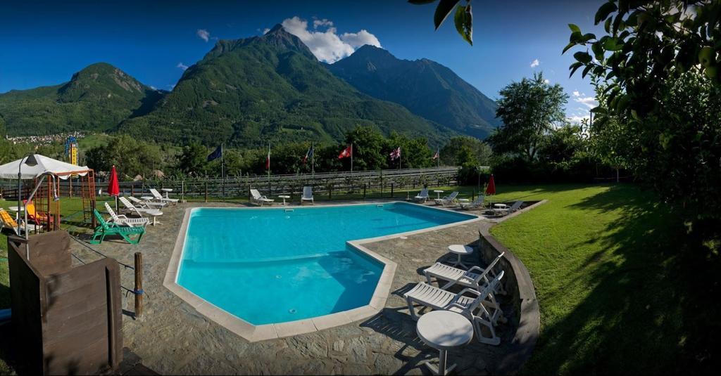 Hotel Veneriaz Nus Exterior photo